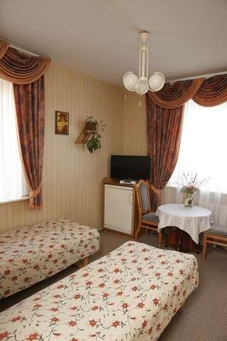 Отель Guest House Linas Алитус Двухместный номер с 2 отдельными кроватями-1